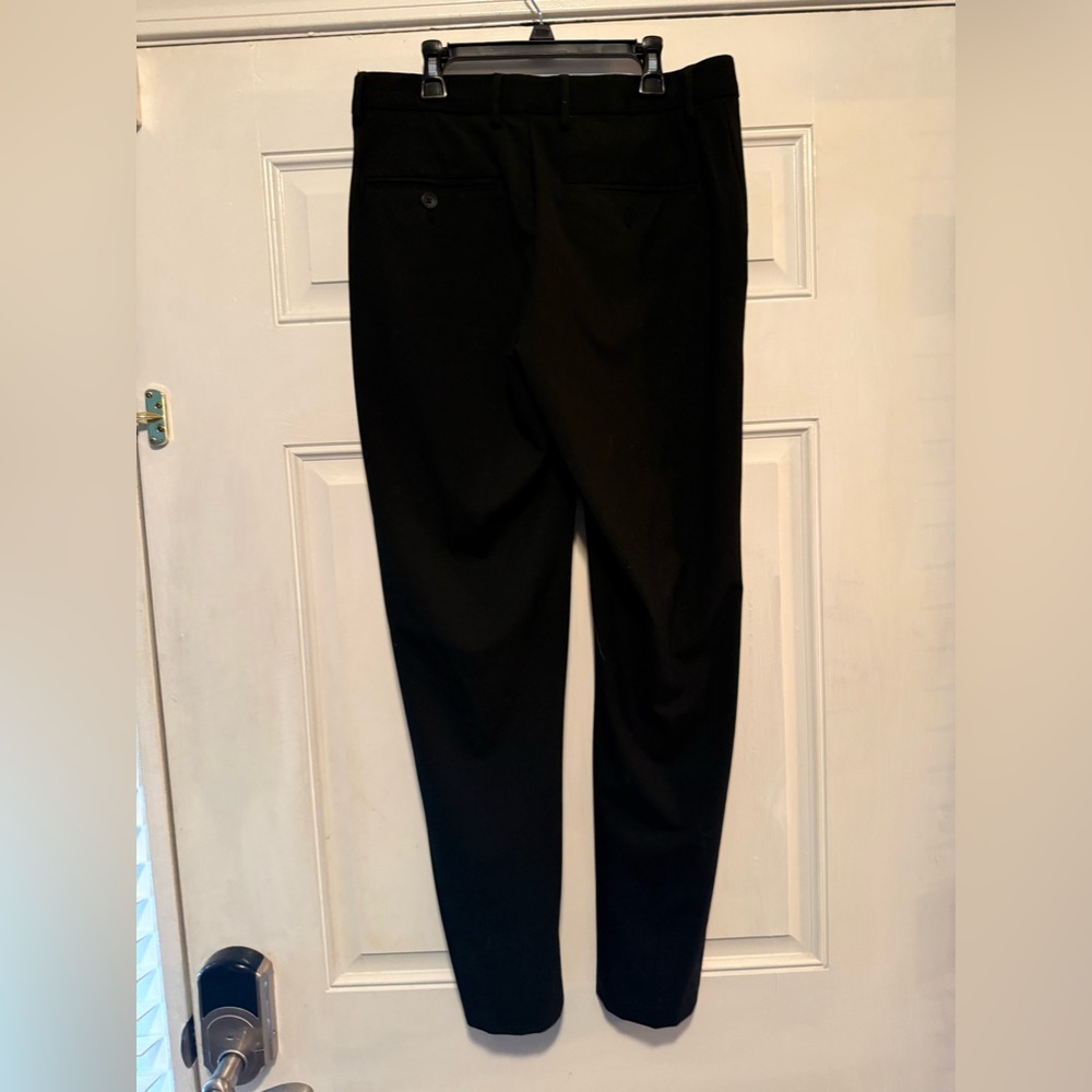 Van Heusen Men's Elegant Black Dress Pants 29x30